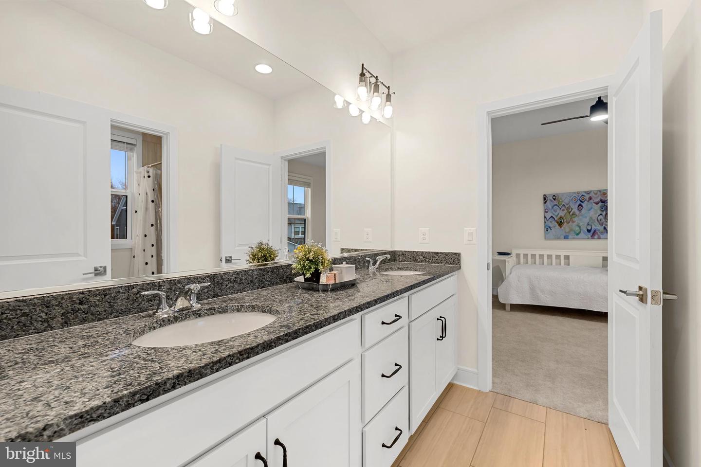 24016 Littleleaf Ct