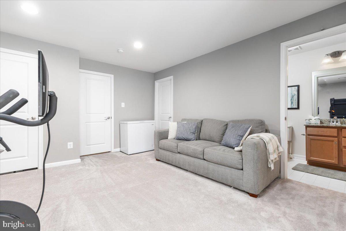 22857 Lacey Oak Ter