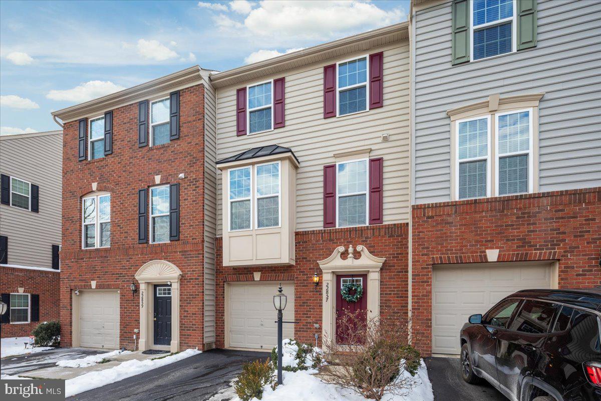 22857 Lacey Oak Ter