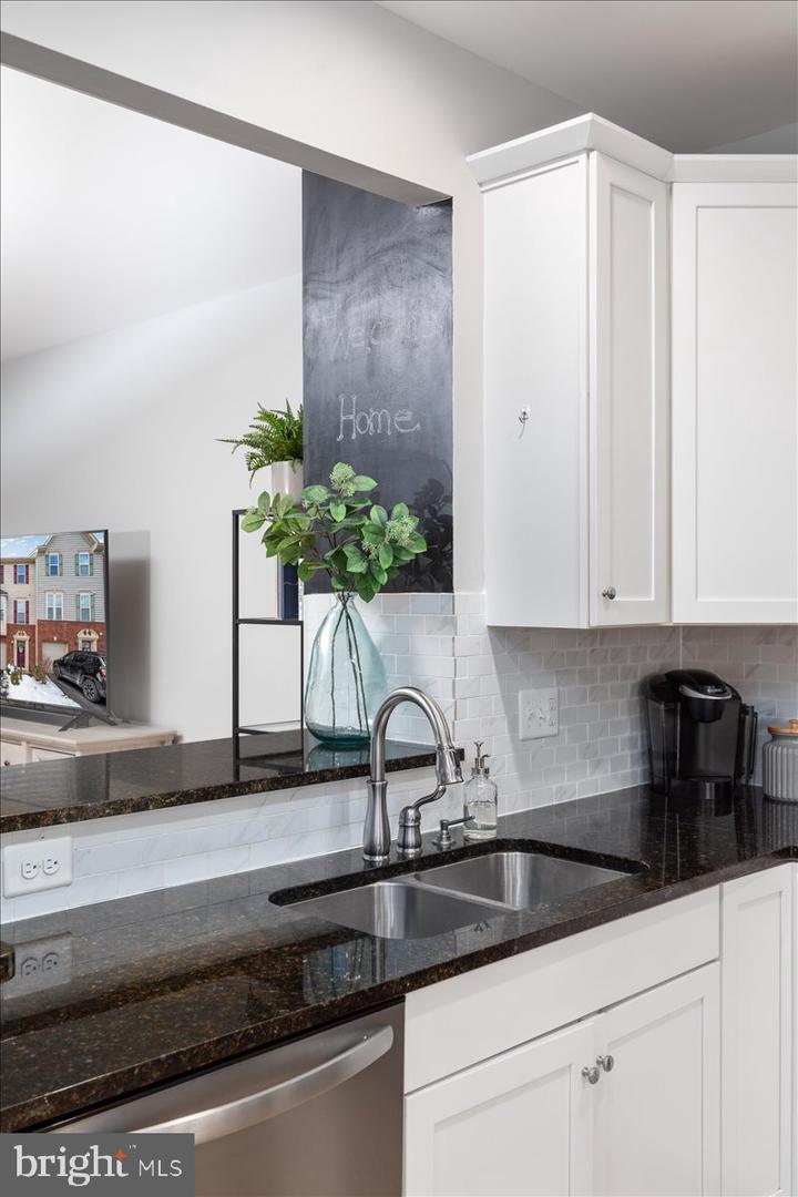 22857 Lacey Oak Ter
