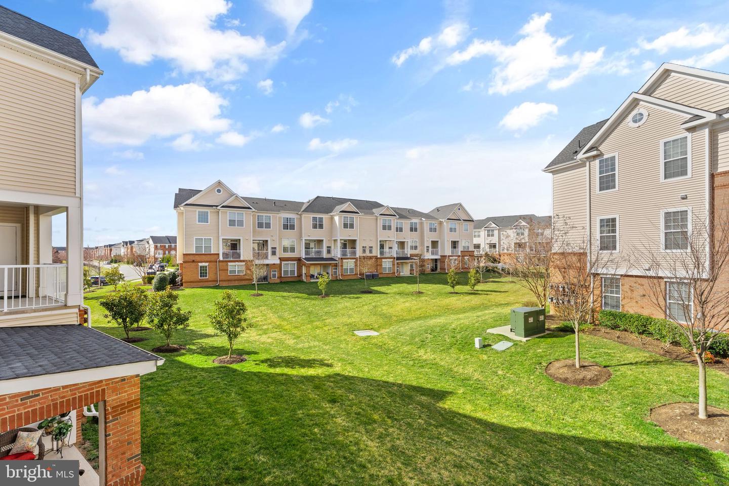 23297 Southdown Manor Ter #116