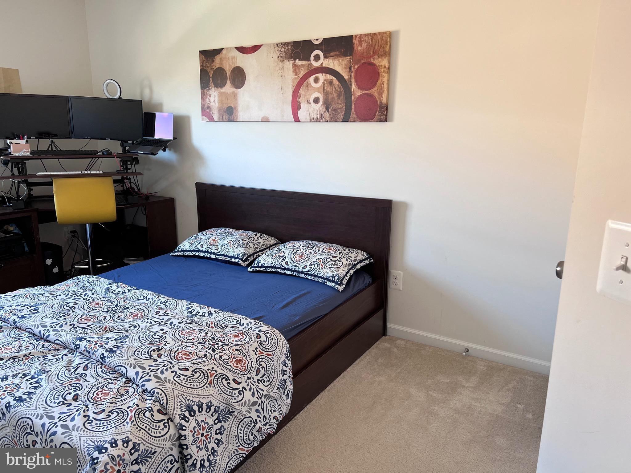 23391 Epperson Sq