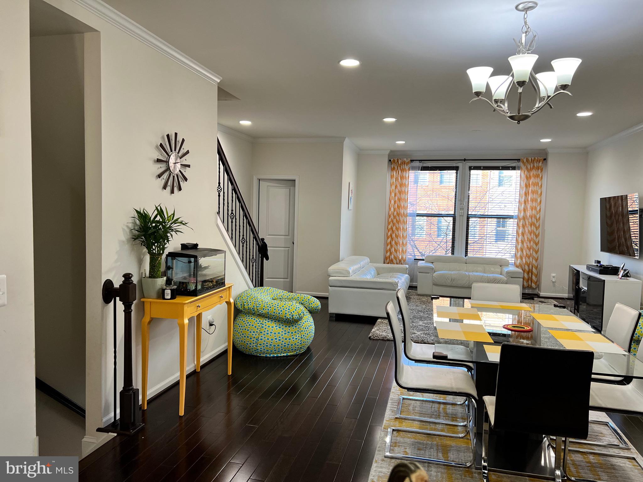 23391 Epperson Sq
