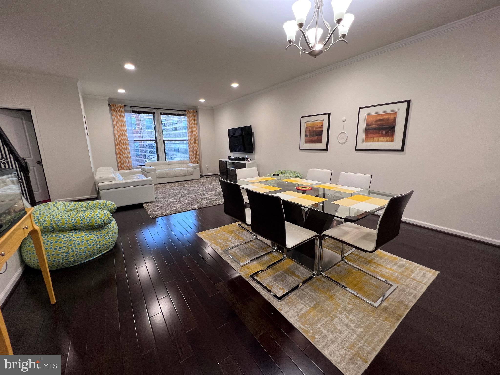 23391 Epperson Sq