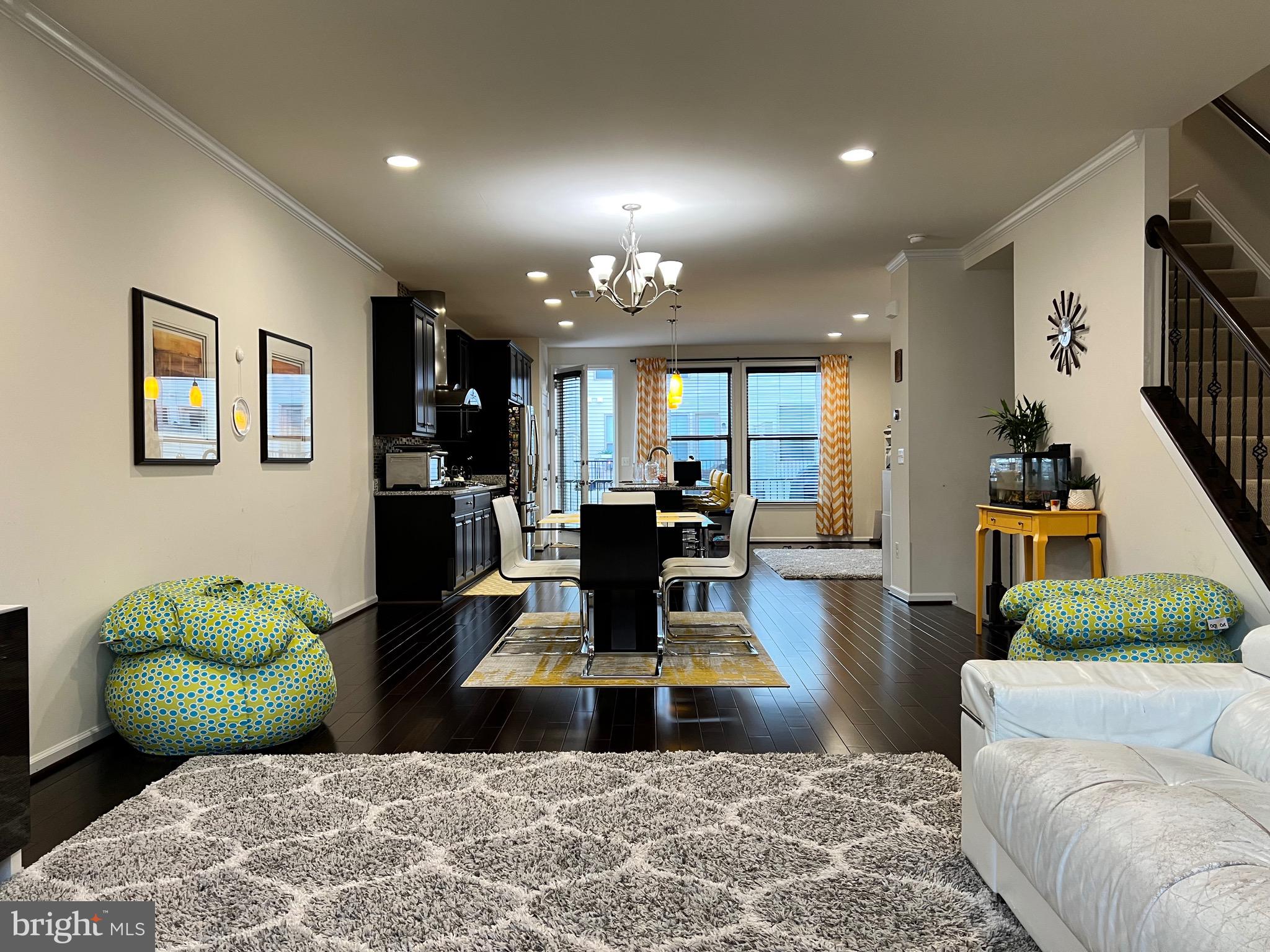 23391 Epperson Sq