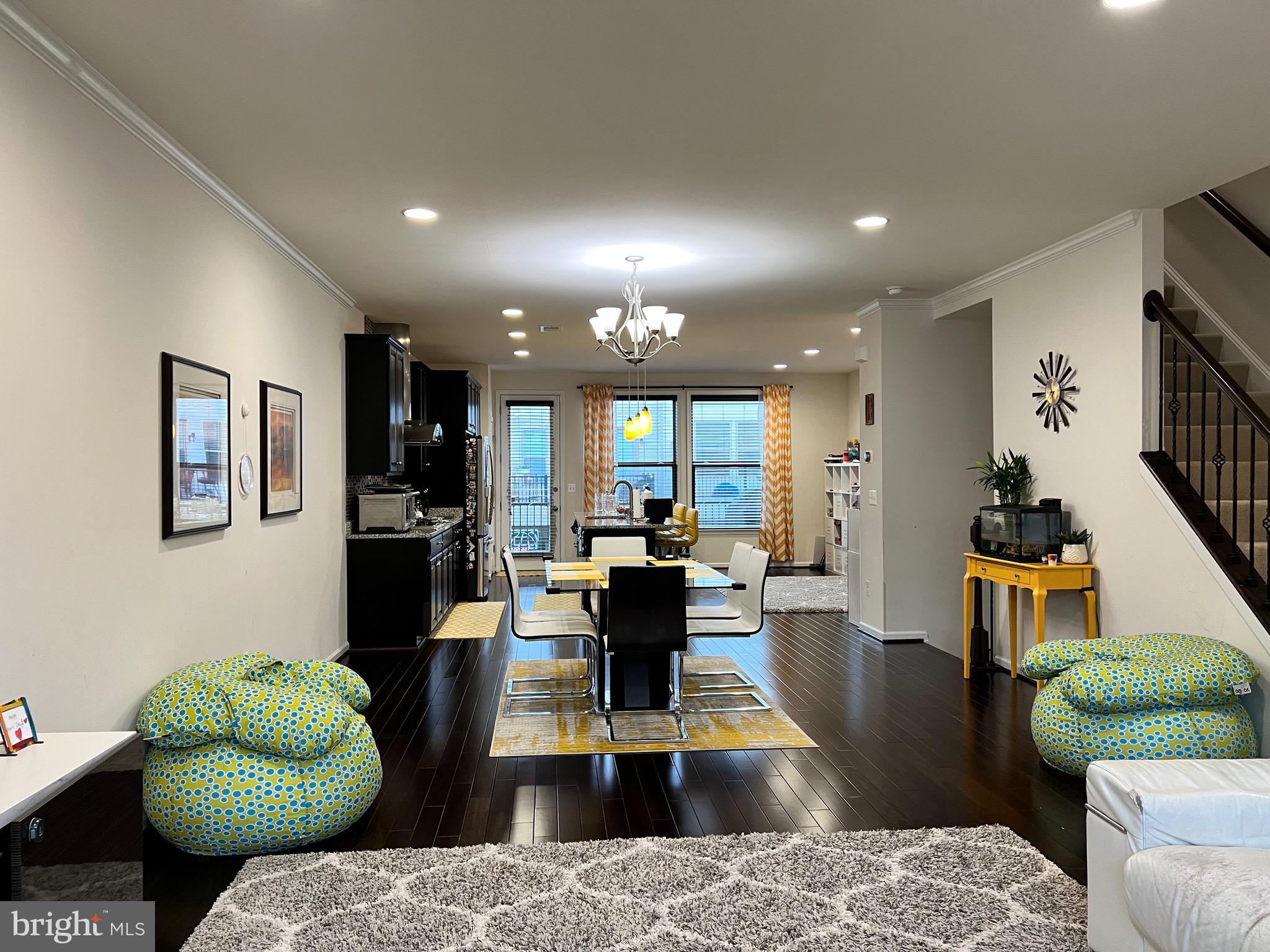23391 Epperson Sq