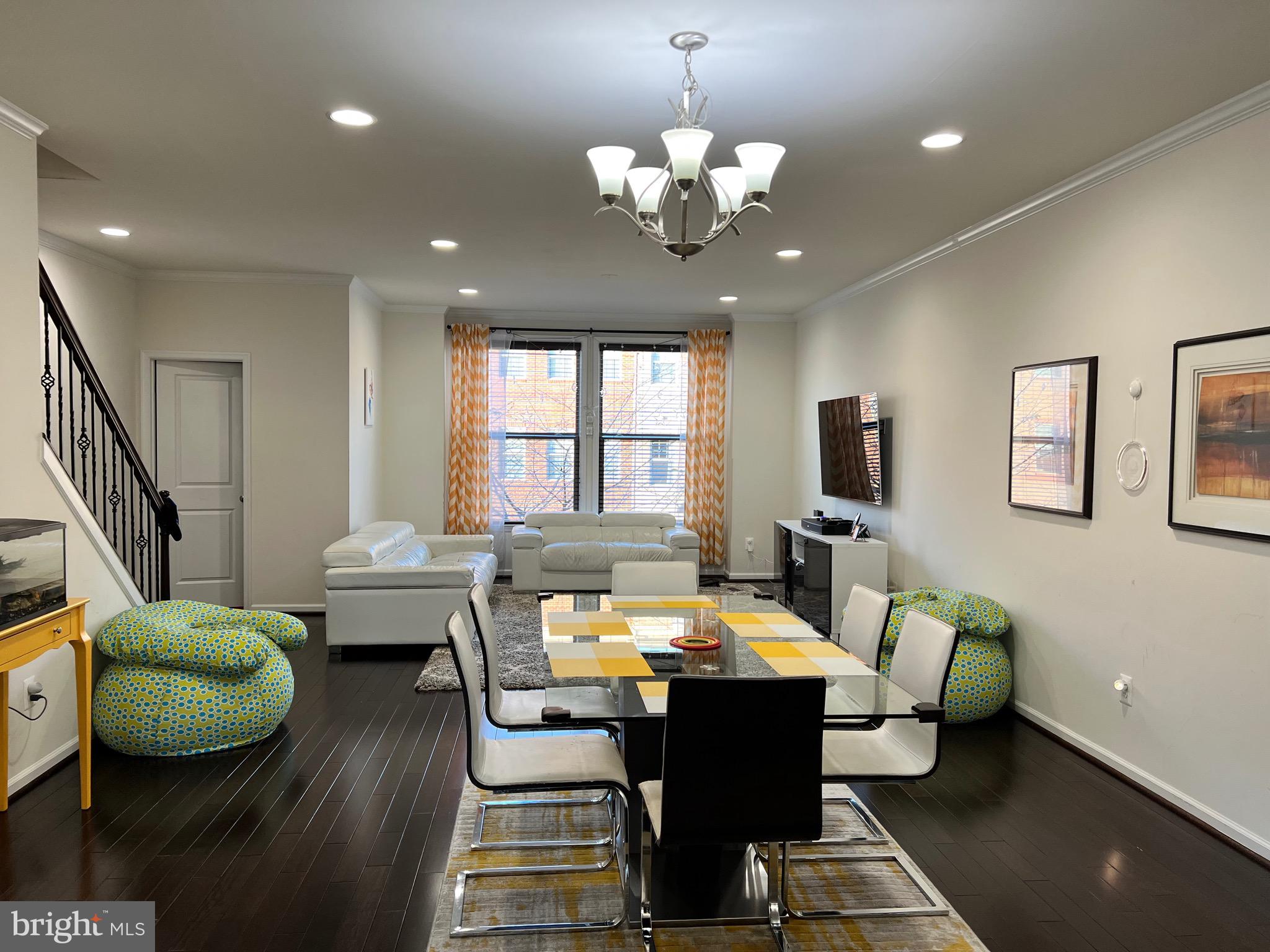 23391 Epperson Sq