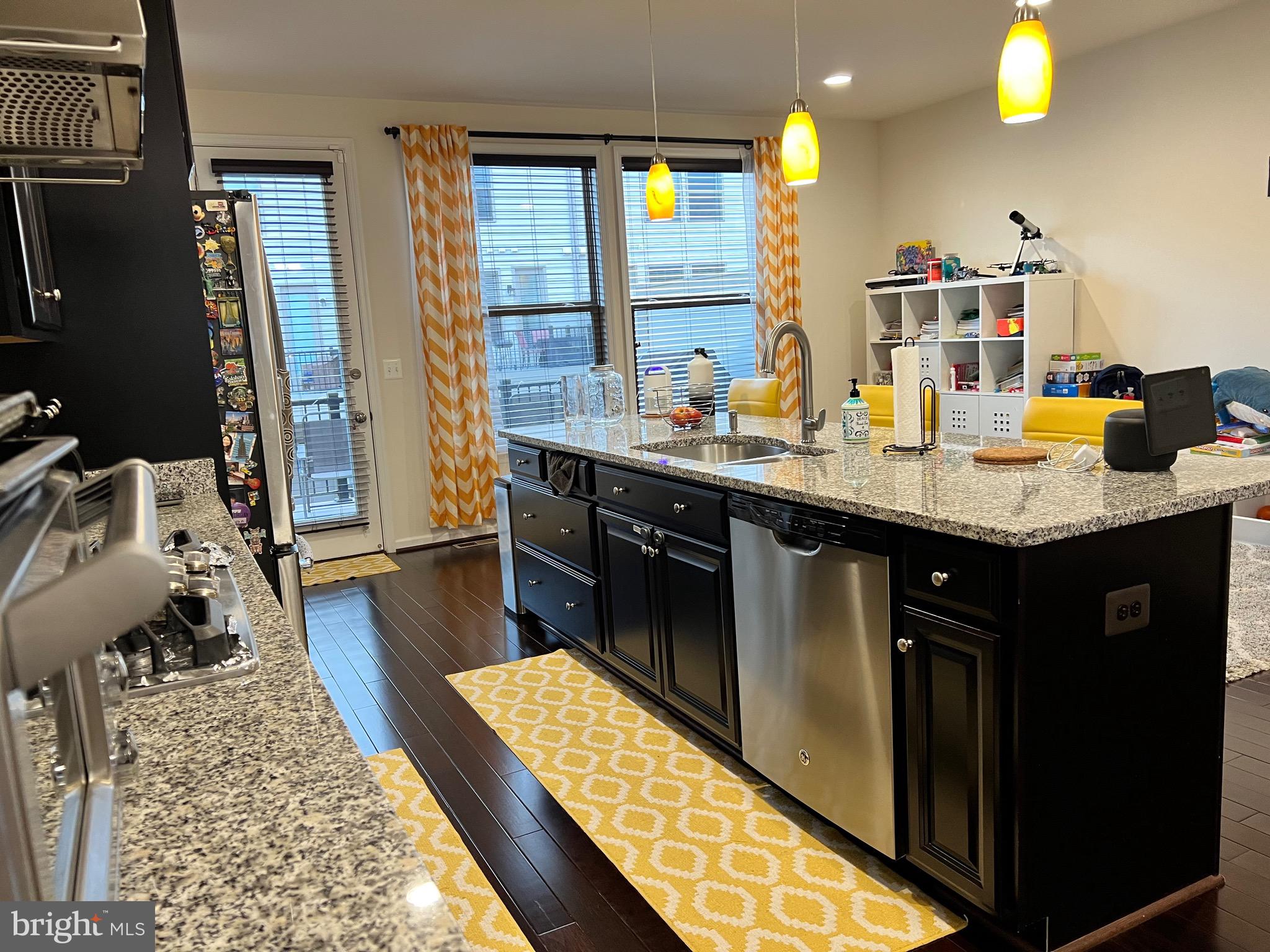 23391 Epperson Sq