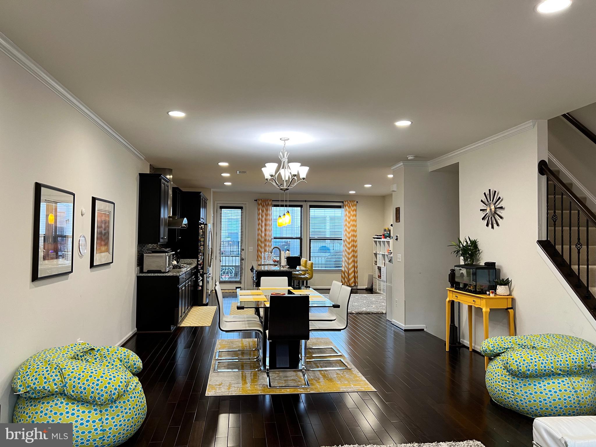 23391 Epperson Sq
