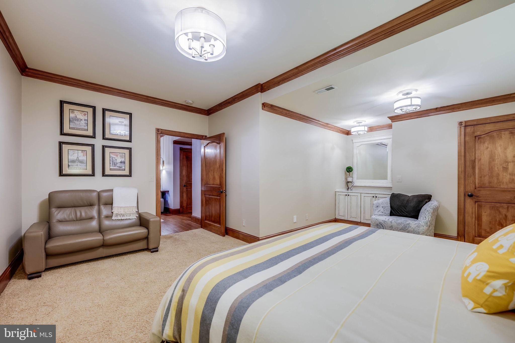 18896 Goose Bluff Ct