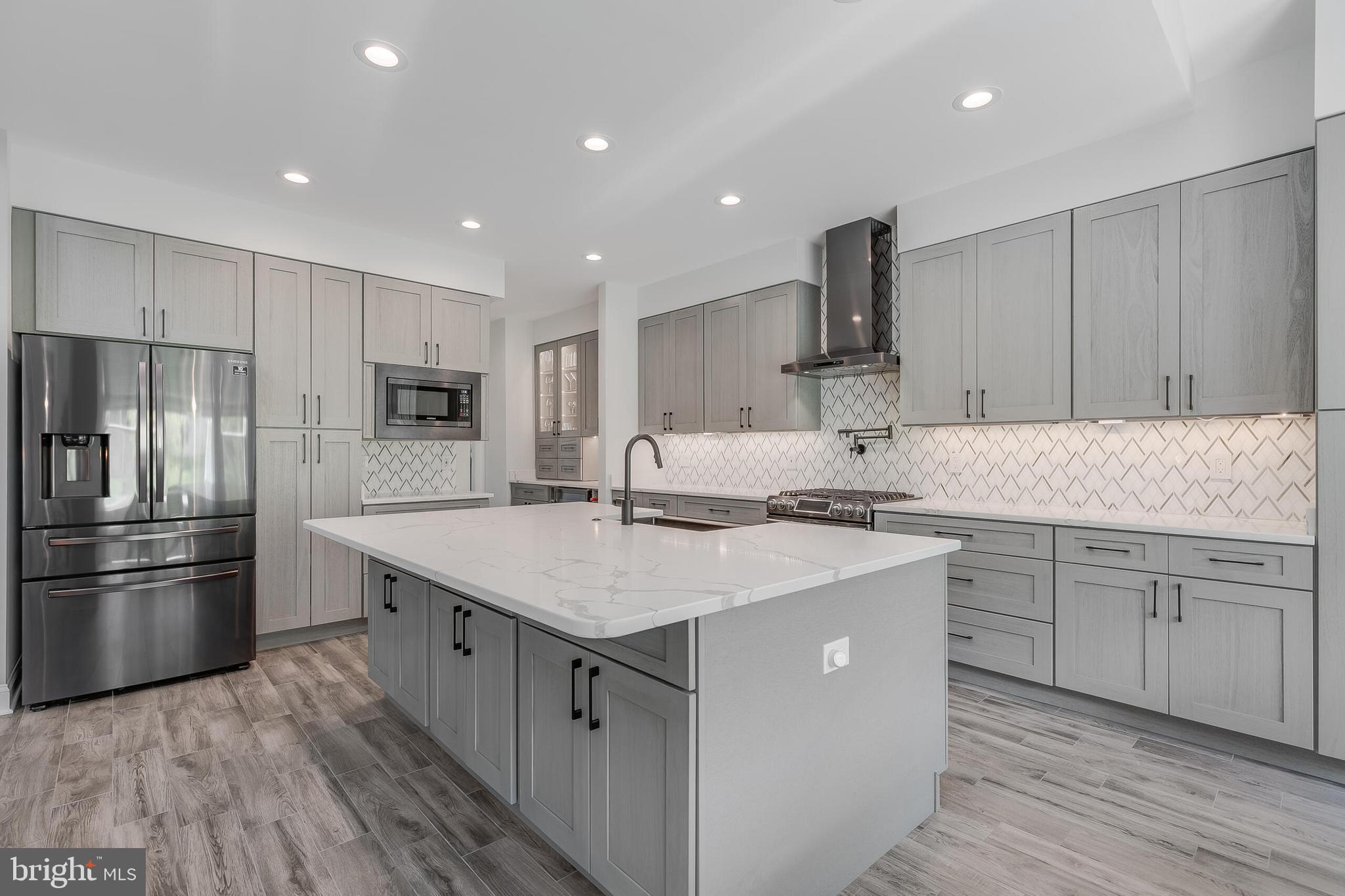 43585 HABITAT CIRCLE