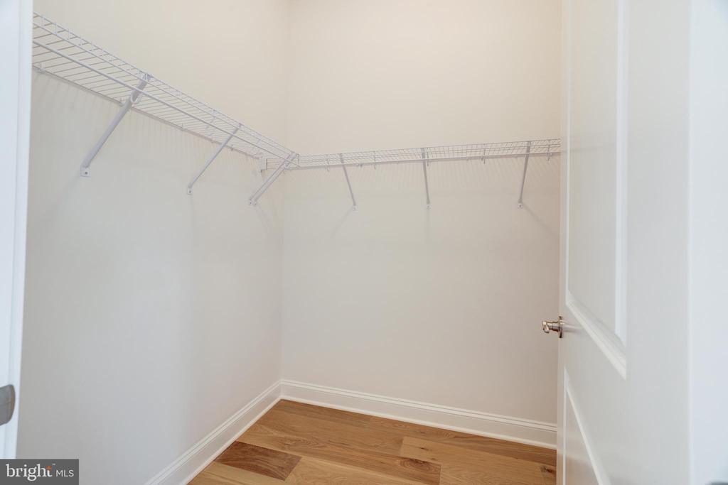 19143 Huntridge Preserve Ct