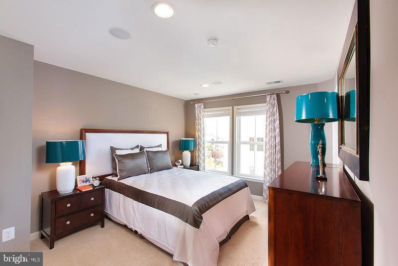 21754 Harroun Ter