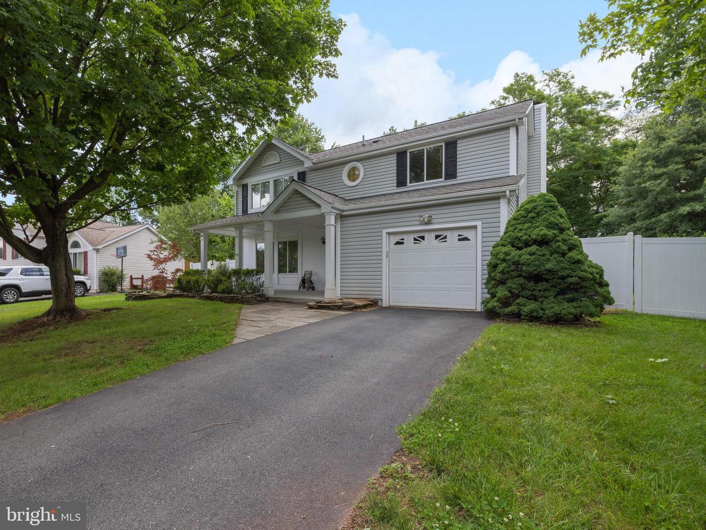 352 Samantha Dr