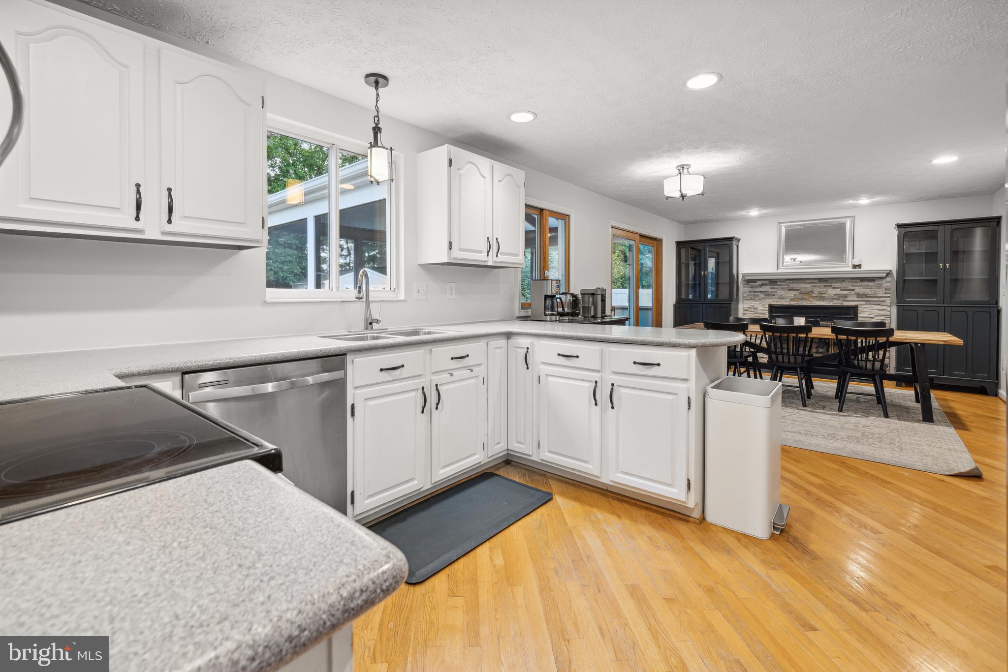 352 Samantha Dr