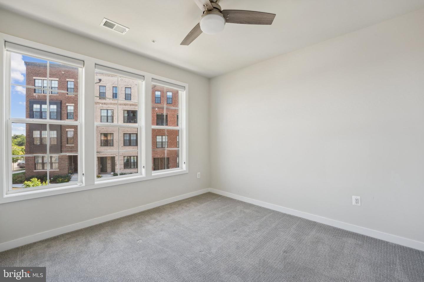 22328 ROANOKE RISE TER