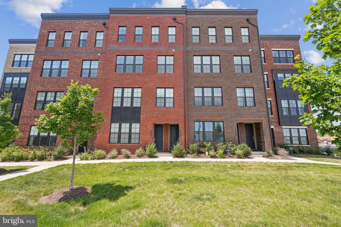 22328 ROANOKE RISE TER