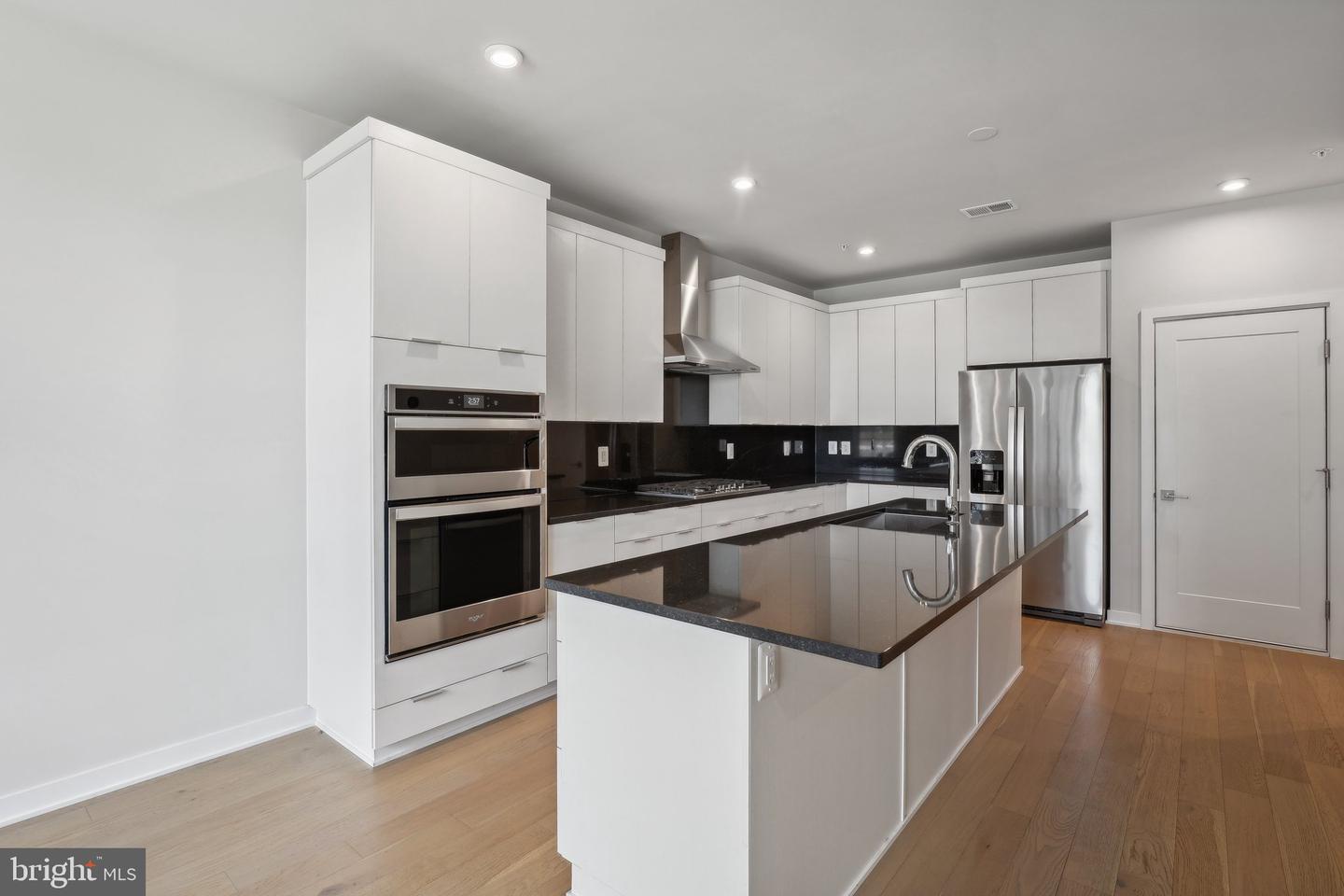 22328 ROANOKE RISE TER
