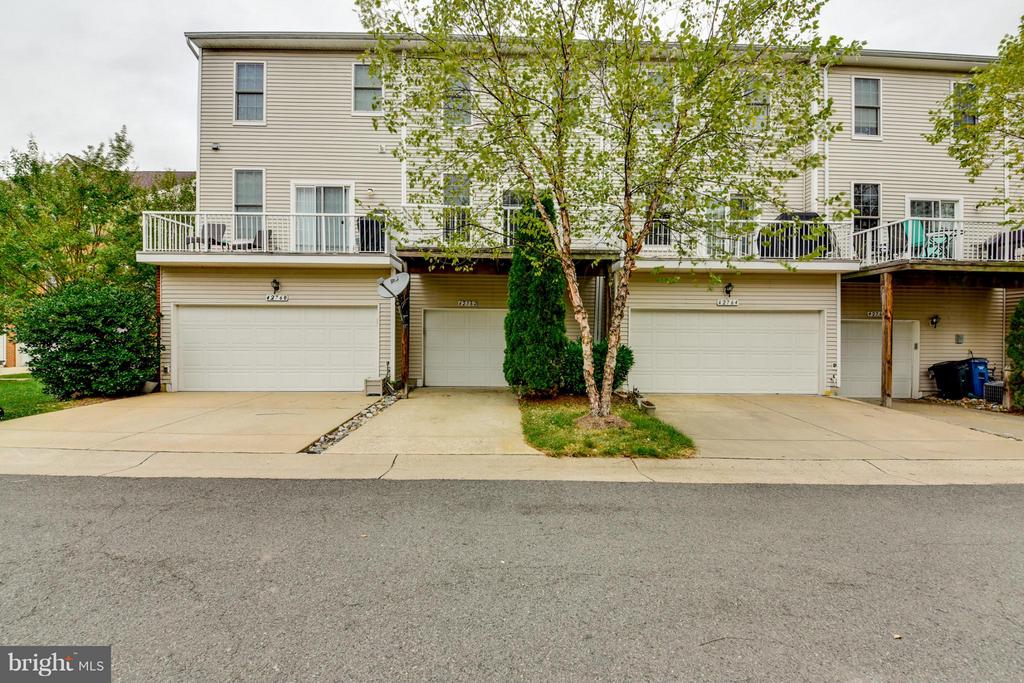 42762 LONGWORTH TER