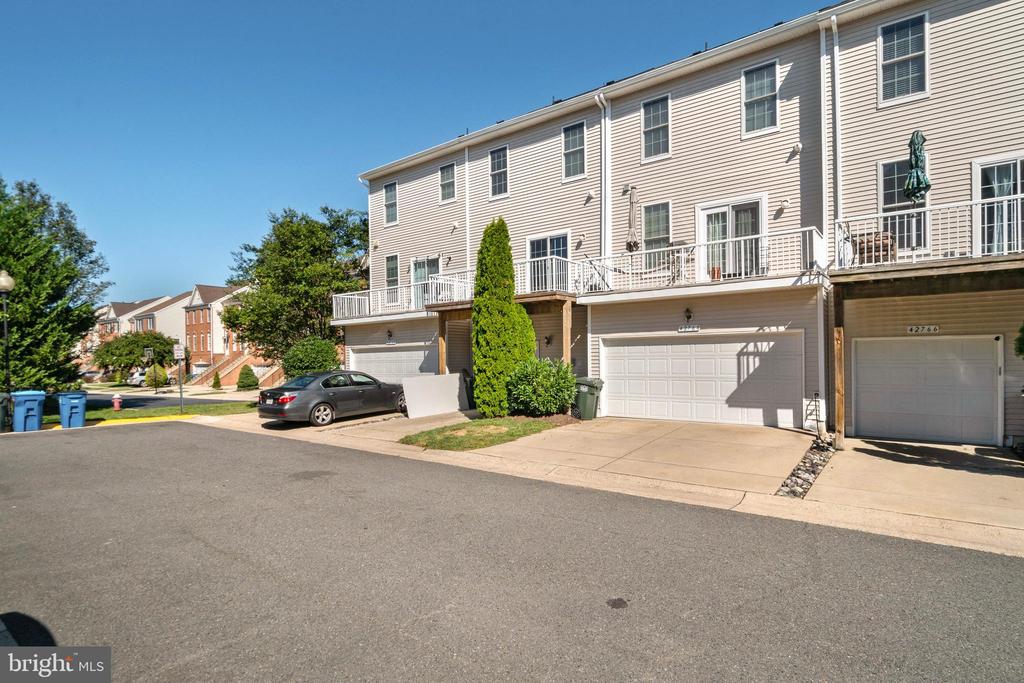 42762 LONGWORTH TER