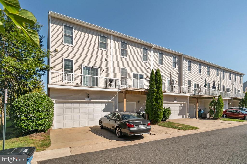 42762 LONGWORTH TER