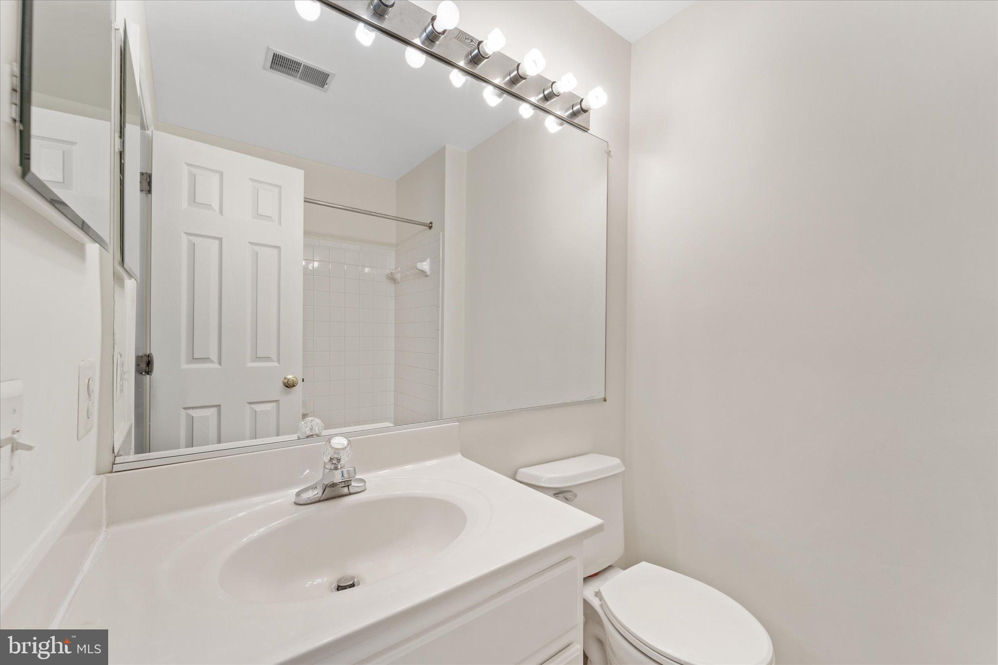 21566 Harvest Green Ter