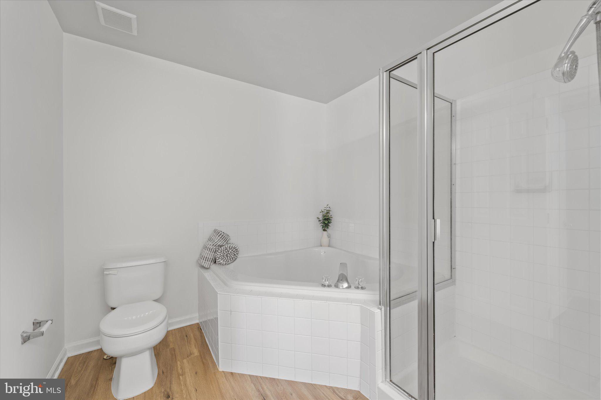 21566 Harvest Green Ter