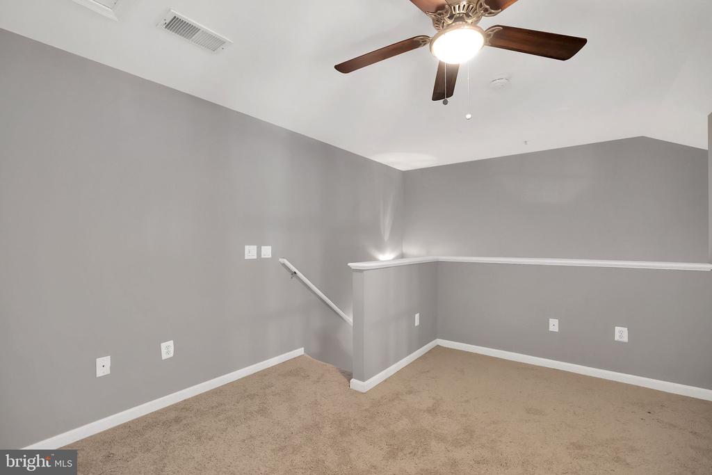46608 Drysdale Ter #300