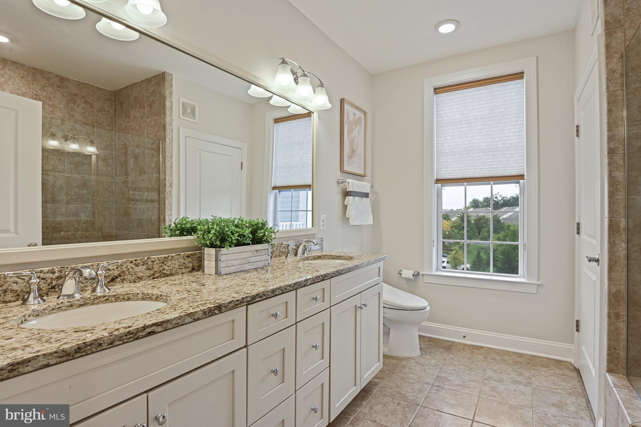 44605 York Crest Ter #306