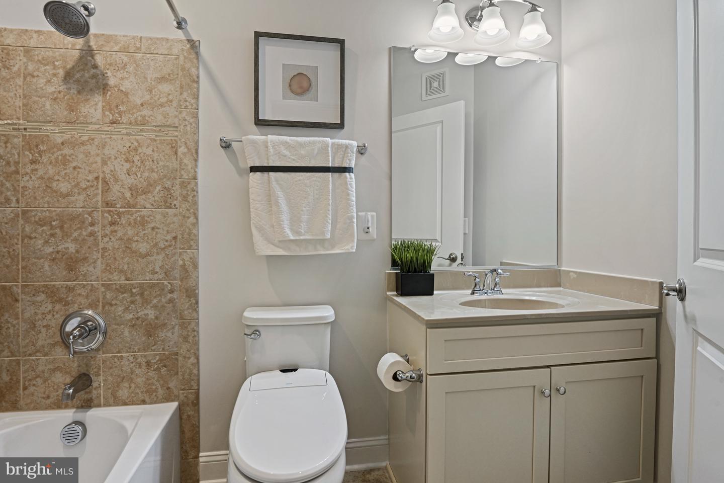 44605 York Crest Ter #306