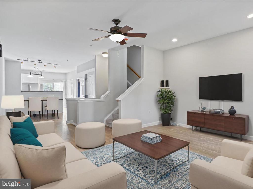 42522 MAYFLOWER TERRACE