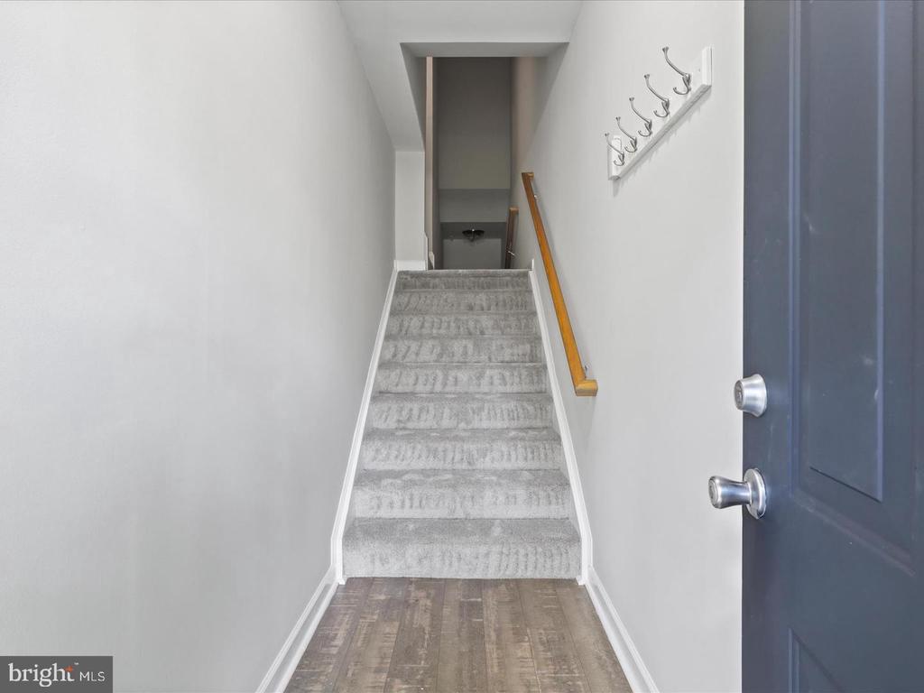 42522 MAYFLOWER TERRACE