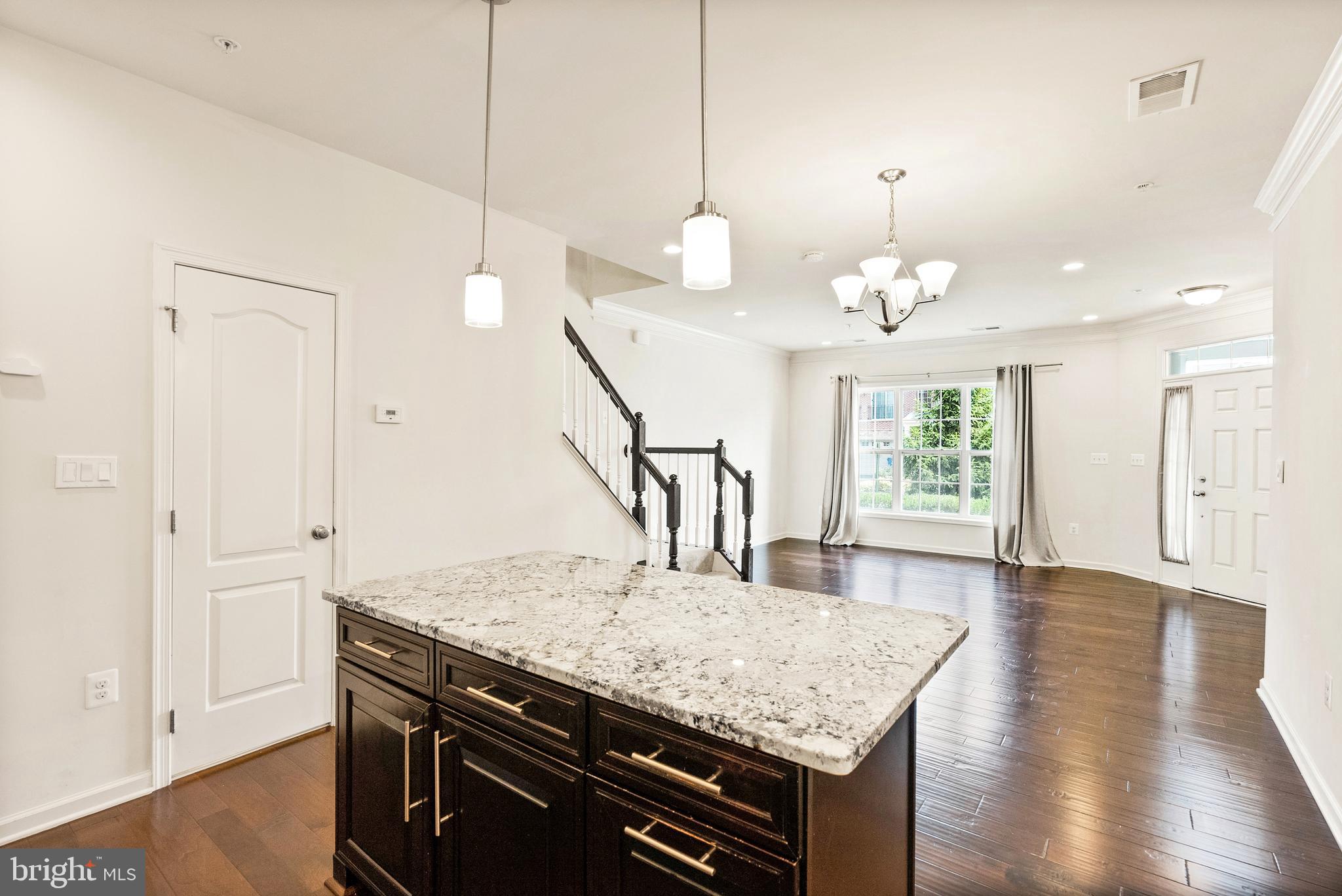 43229 THOROUGHFARE GAP TERRACE