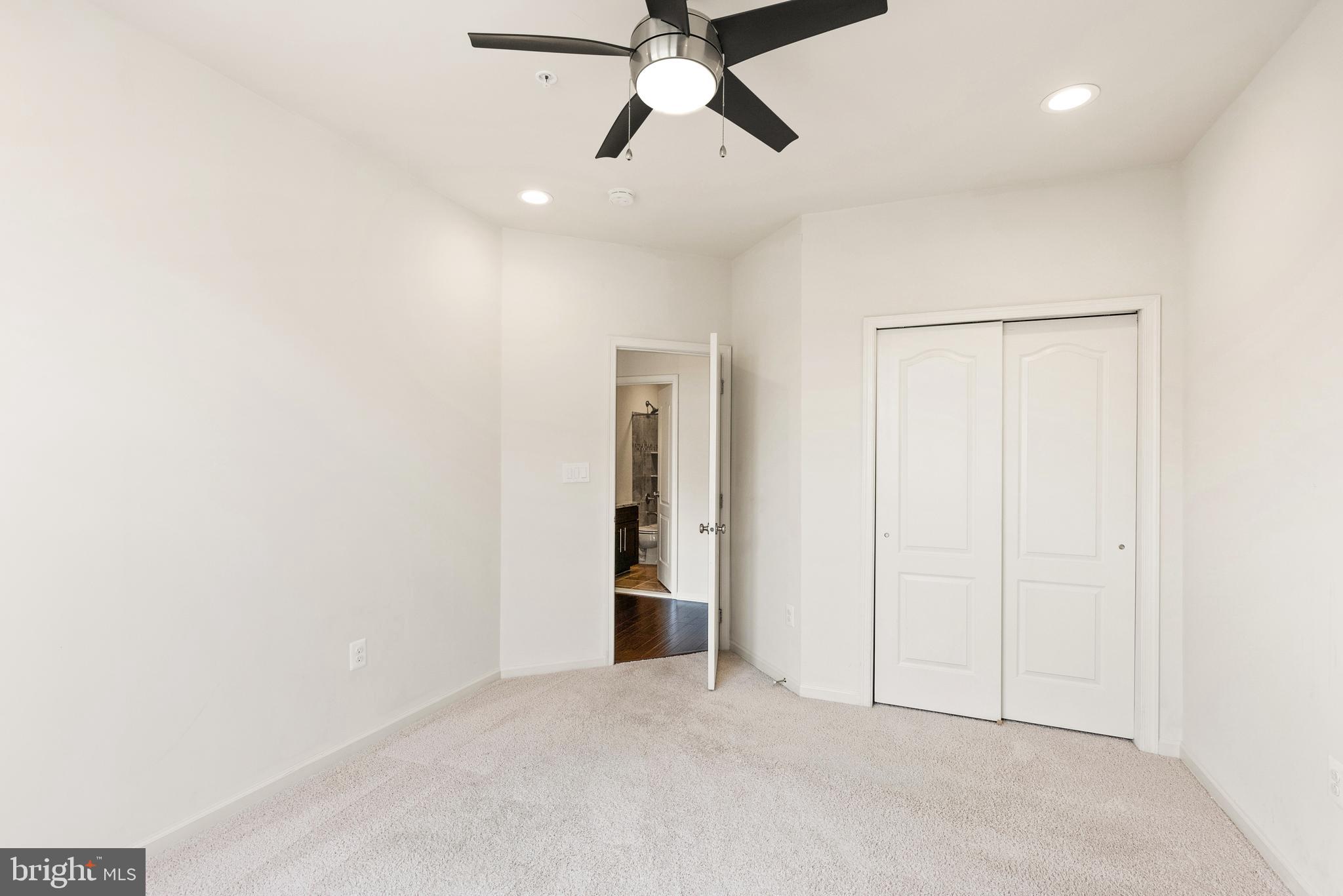 43229 THOROUGHFARE GAP TERRACE