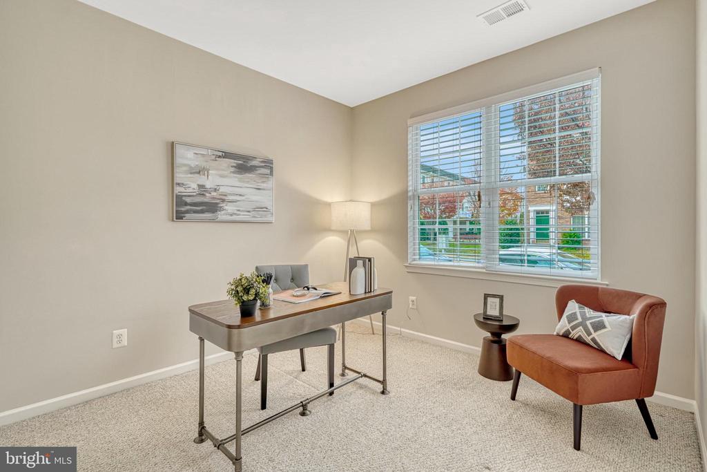 25148 Monteith Ter