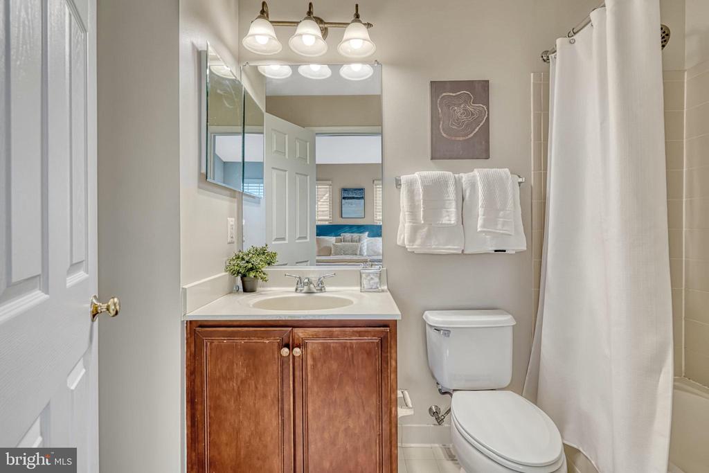 25148 Monteith Ter