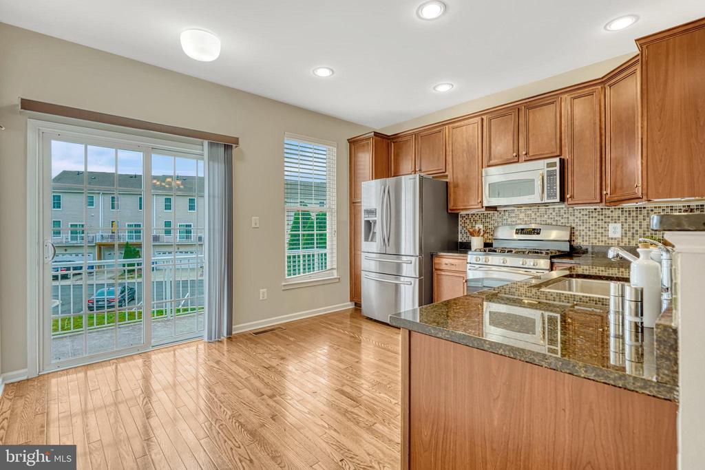 25148 Monteith Ter