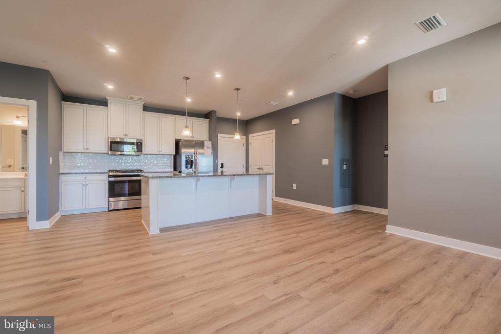 46320 MOUNT MILSTEAD TERRACE 402