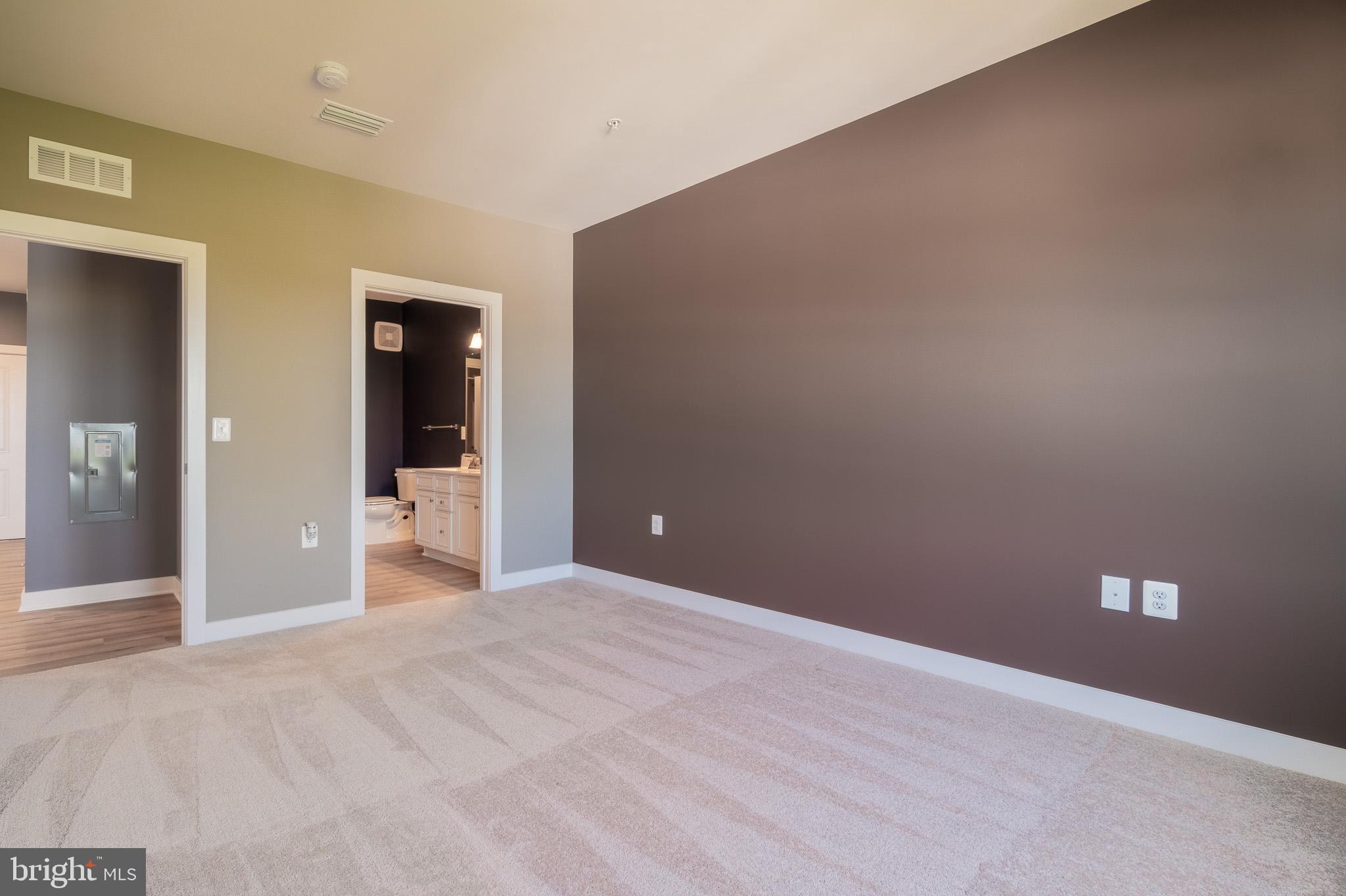 46320 MOUNT MILSTEAD TERRACE 402