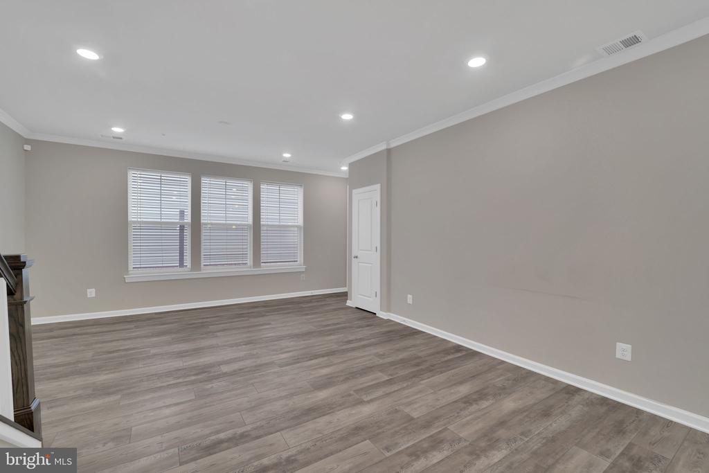 22480 Radford Point Ter