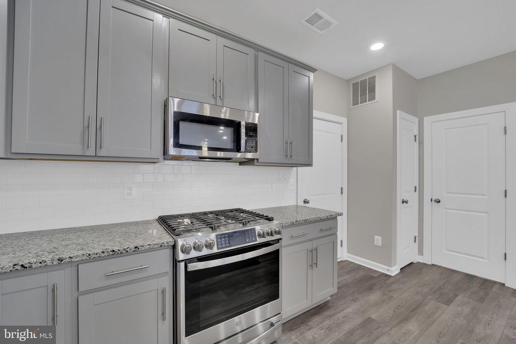 22480 Radford Point Ter
