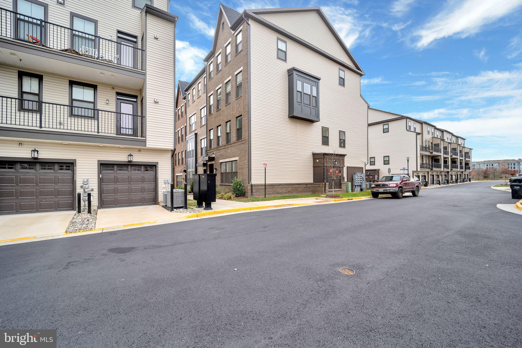 22480 Radford Point Ter