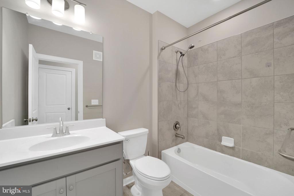 22480 Radford Point Ter