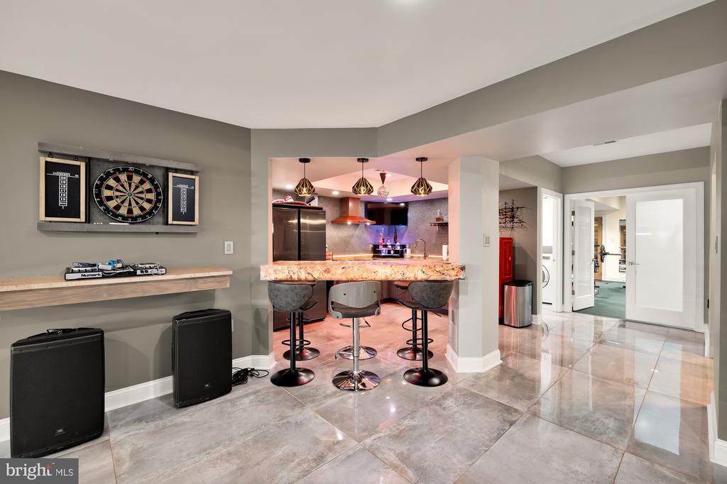 19109 PEALE LANE