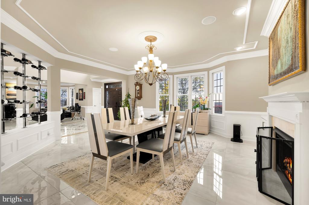 19109 PEALE LANE