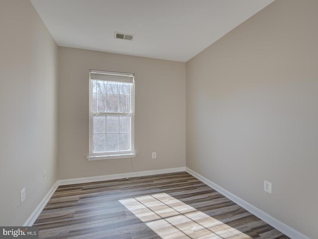41915 BERYL TERRACE