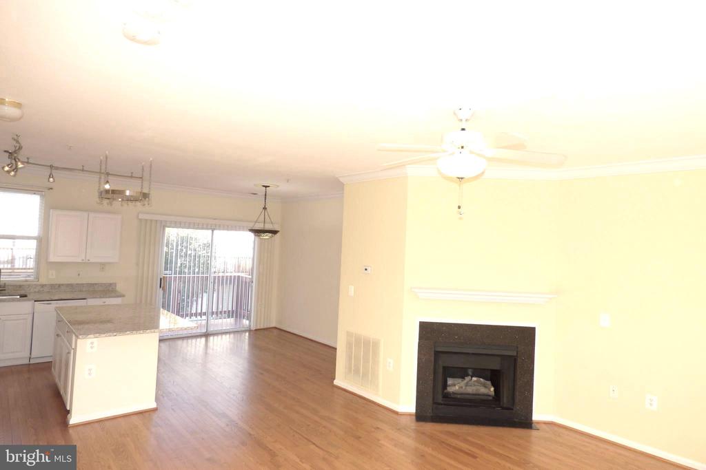 21782 JARVIS SQUARE 21782