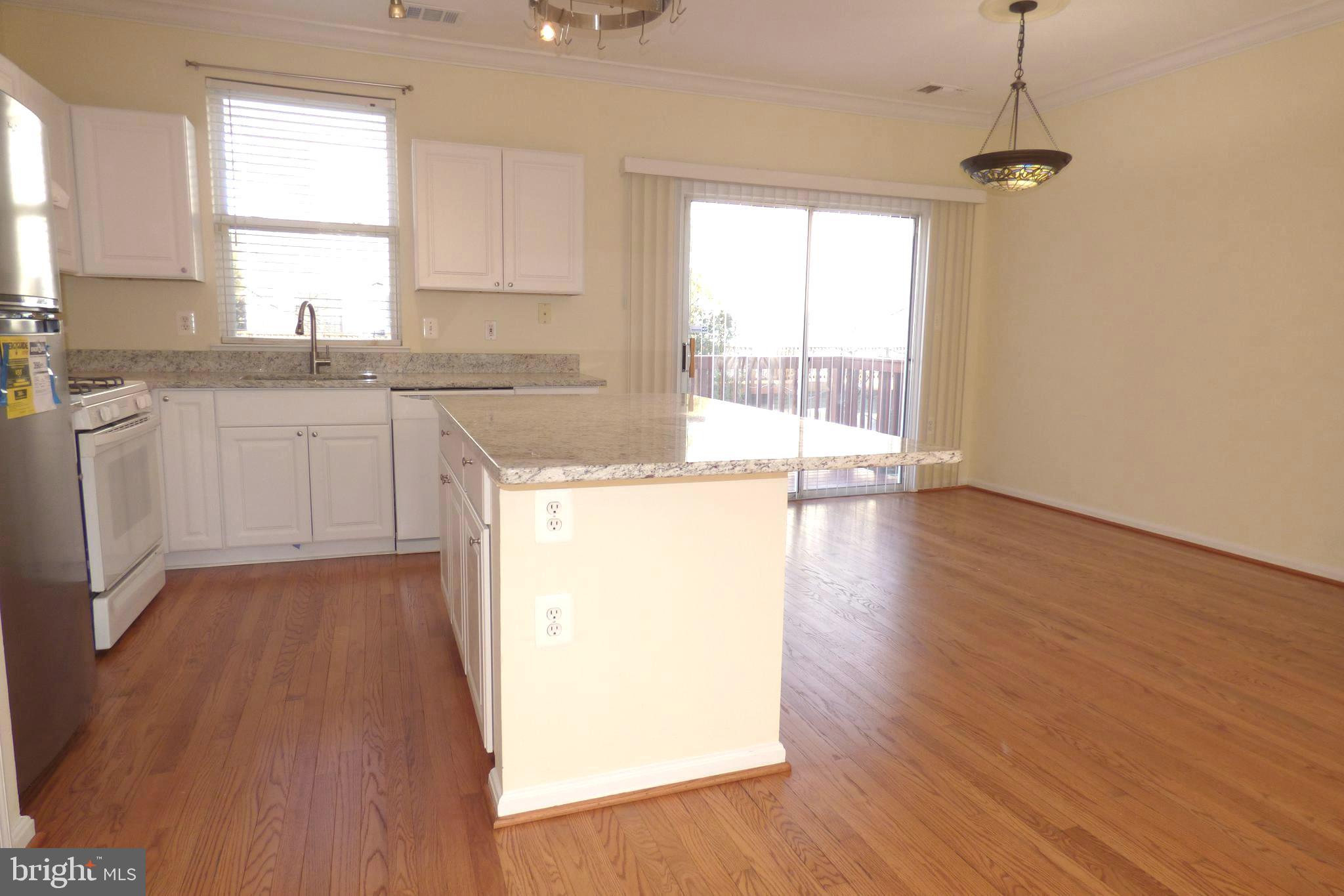 21782 JARVIS SQUARE 21782