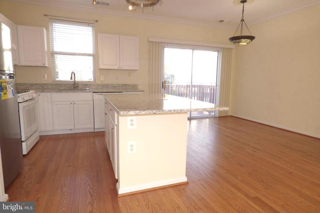 21782 JARVIS SQUARE 21782