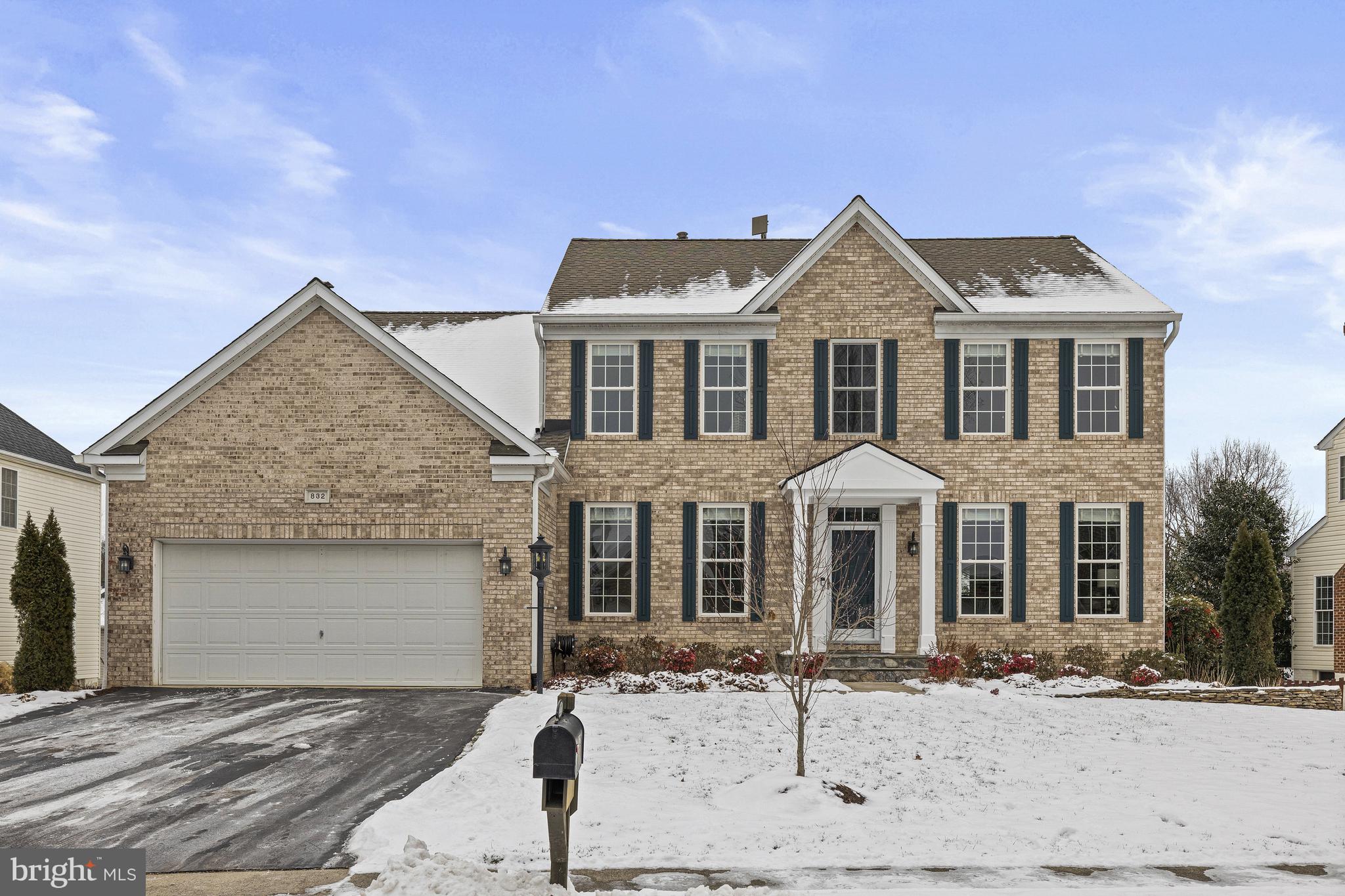 832 Hawks Run Ct SE